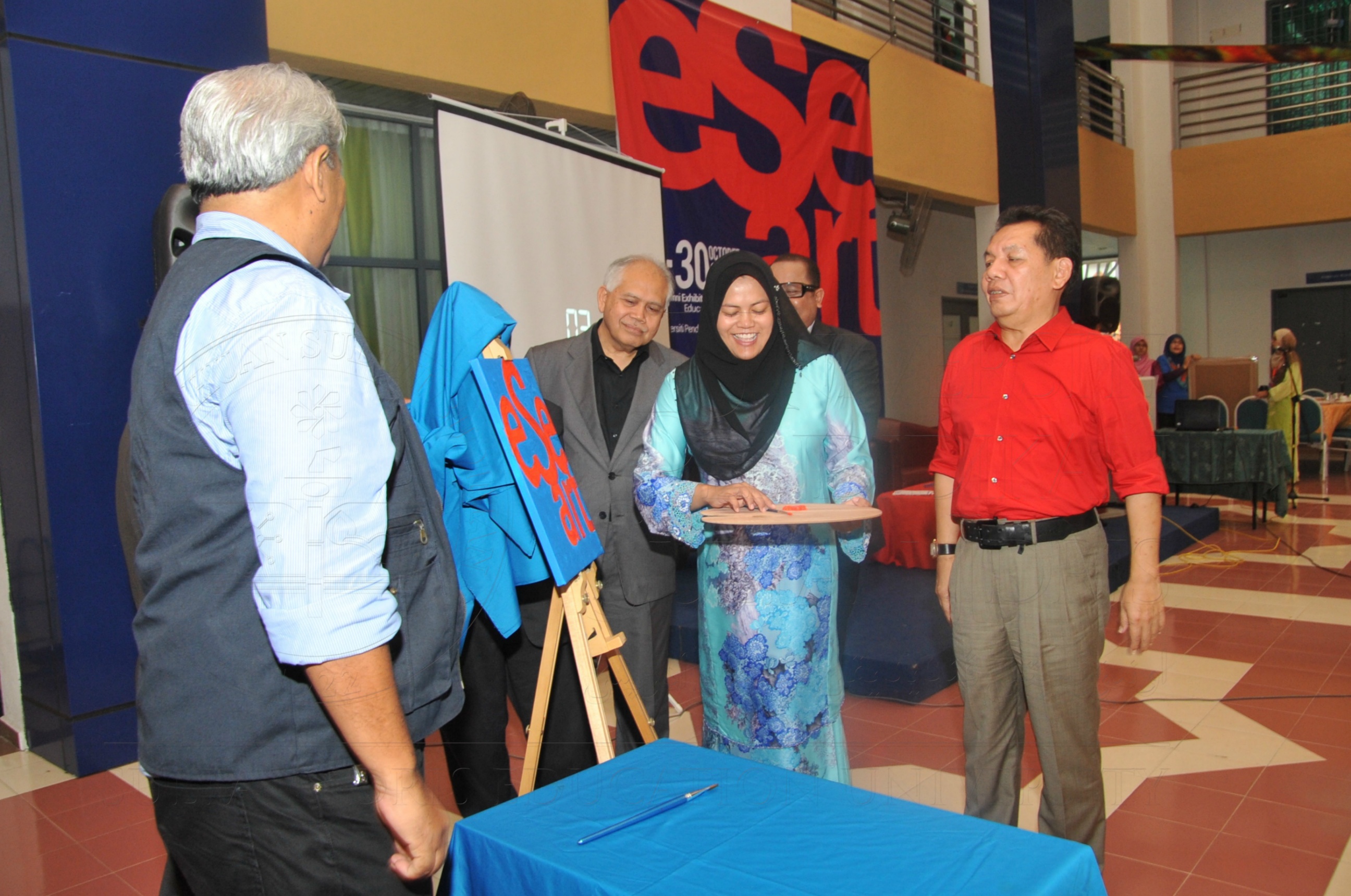 PRO15 173 ESE HAS 2381